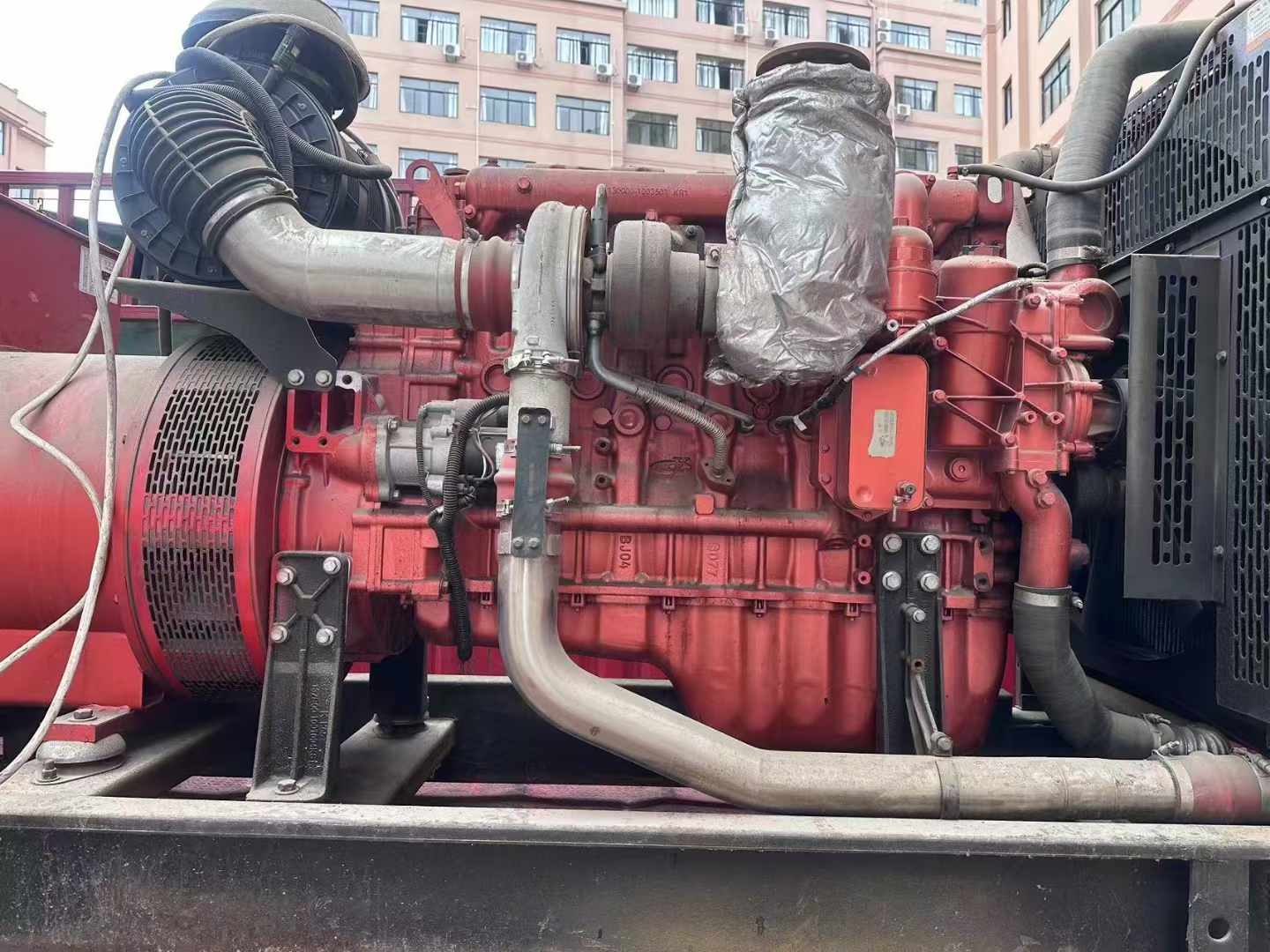 余杭如何选择适合 600kW 柴油发电机组的过载保护器？