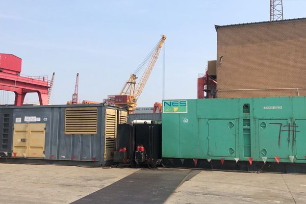 余杭发电机出租空气滤清器的清洁频率是多少？