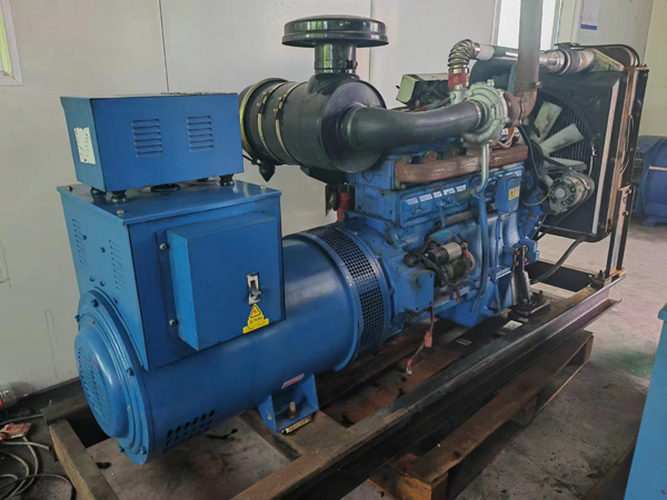 余杭100kW柴油发电机组使用多级机油有哪些优缺点？